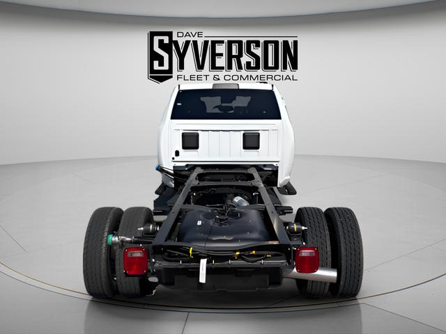 2026 RAM Ram 5500 Chassis Cab RAM 5500 TRADESMAN CHASSIS CREW CAB 4X4 84 CA