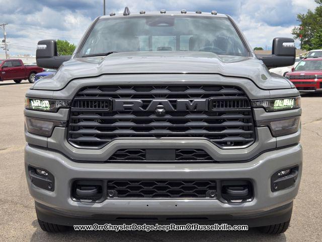 2026 RAM 3500 RAM 3500 BIG HORN CREW CAB 4X4 8 BOX