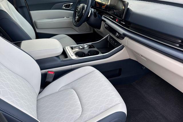 2026 Kia Carnival MPV EX