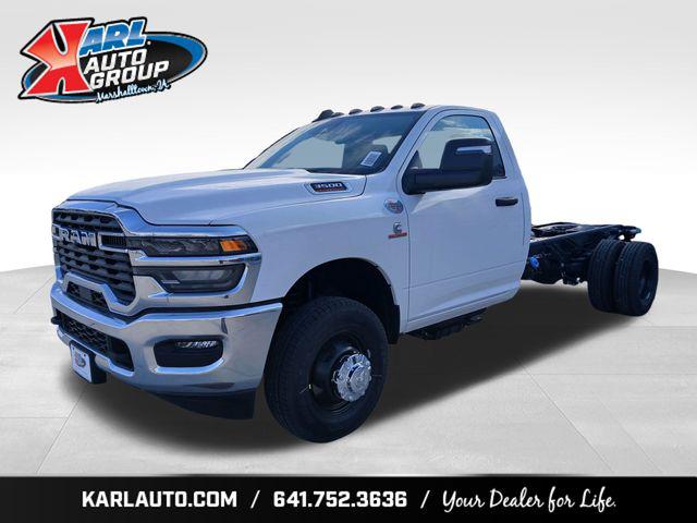 2026 RAM 3500 Chassis RAM 3500 TRADESMAN CHASSIS REGULAR CAB 4X4 84 CA
