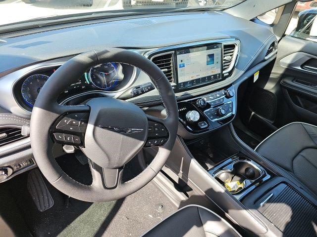 2026 Chrysler Pacifica Limited AWD