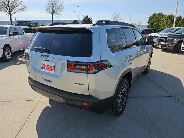 2026 Jeep Cherokee Laredo 4x4