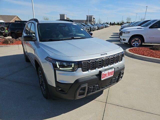 2026 Jeep Cherokee Laredo 4x4