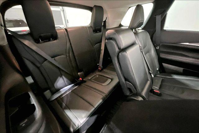 2023 INFINITI QX60 LUXE AWD