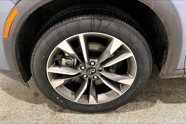 2023 INFINITI QX60 LUXE AWD