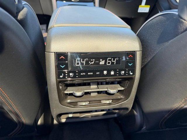 2026 Jeep Grand Cherokee Summit 4x4
