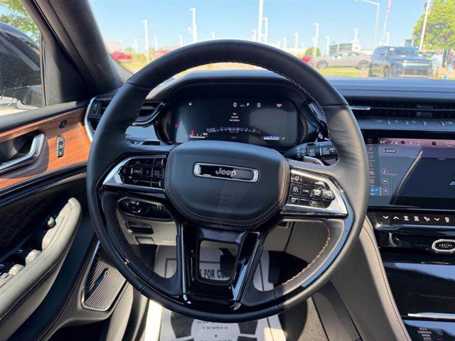 2026 Jeep Grand Cherokee Summit 4x4