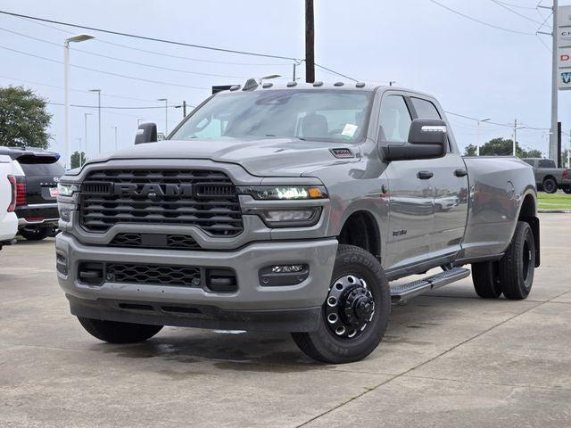 2026 RAM 3500 RAM 3500 BIG HORN CREW CAB 4X4 8 BOX