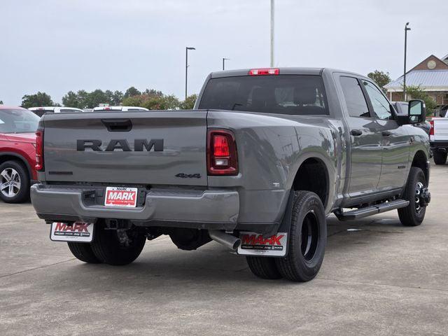 2026 RAM 3500 RAM 3500 BIG HORN CREW CAB 4X4 8 BOX
