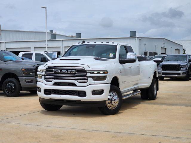 2026 RAM Ram 3500 RAM 3500 LARAMIE CREW CAB 4X4 8 BOX