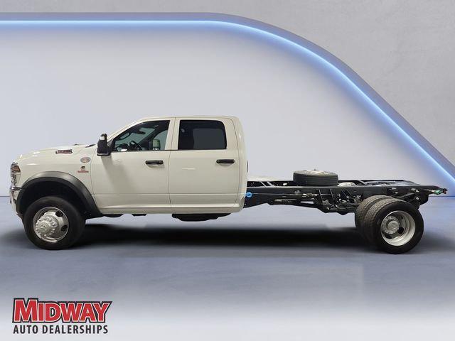 2026 RAM Ram 5500 Chassis Cab RAM 5500 TRADESMAN CHASSIS CREW CAB 4X4 84 CA
