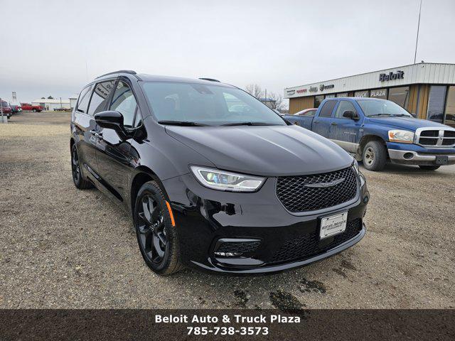 2026 Chrysler Pacifica PACIFICA LIMITED