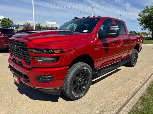 2026 RAM Ram 2500 RAM 2500 BLACK EXPRESS CREW CAB 4X4 64 BOX