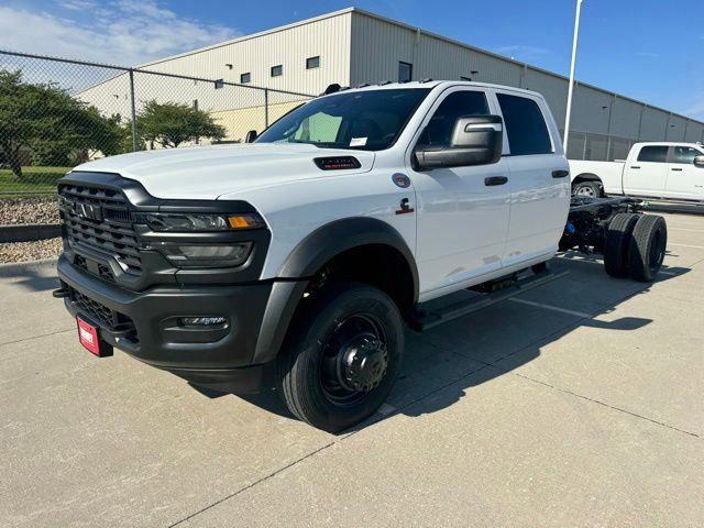 2026 RAM Ram 5500 Chassis Cab RAM 5500 TRADESMAN CHASSIS CREW CAB 4X4 84 CA