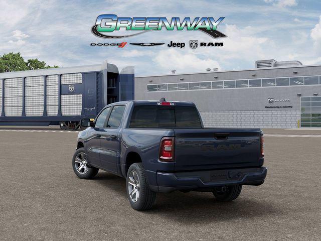 2026 RAM Ram 1500 RAM 1500 EXPRESS CREW CAB 4X2 57 BOX