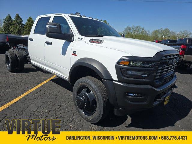 2026 RAM Ram 5500 Chassis Cab RAM 5500 TRADESMAN CHASSIS CREW CAB 4X4 60 CA