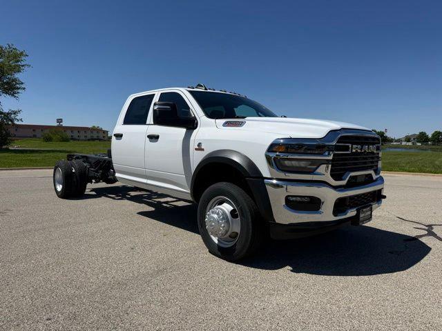 2026 RAM Ram 5500 Chassis Cab RAM 5500 TRADESMAN CHASSIS CREW CAB 4X4 84 CA