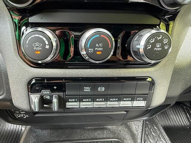 2026 Ram 5500 Chassis Cab Tradesman/Big Horn