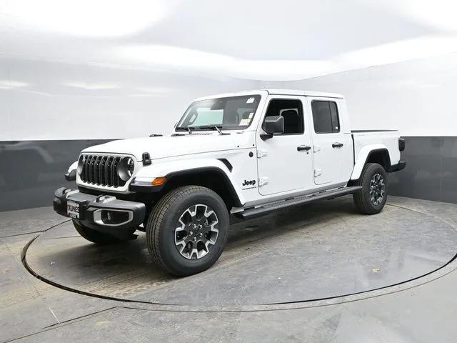2026 Jeep Gladiator GLADIATOR SAHARA 4X4