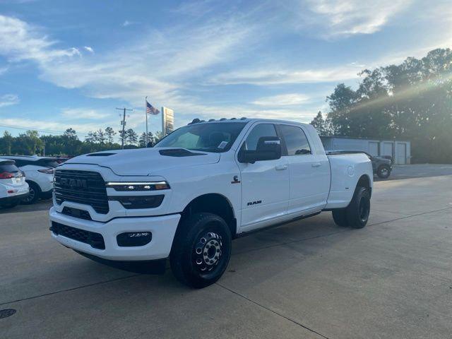 2026 RAM Ram 3500 RAM 3500 LARAMIE MEGA CAB 4X4 64 BOX