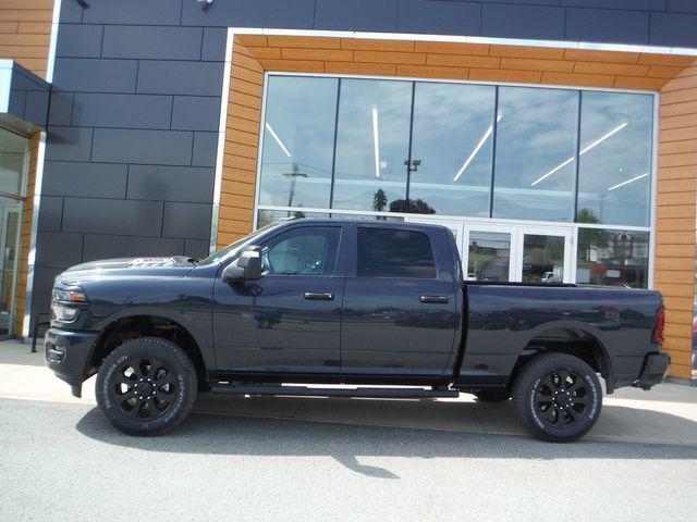 2026 RAM Ram 2500 RAM 2500 BLACK EXPRESS CREW CAB 4X4 64 BOX