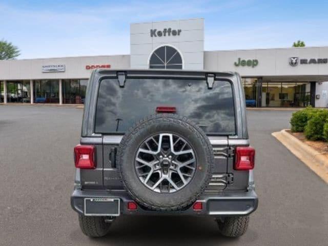 2026 Jeep Wrangler 4-Door Sahara 4x4
