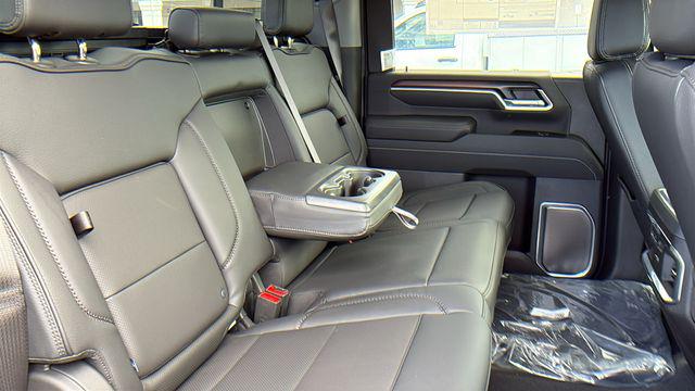 2026 GMC Sierra 2500HD Crew Cab, Standard Bed, Denali, 4WD