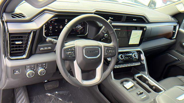 2026 GMC Sierra 2500HD Crew Cab, Standard Bed, Denali, 4WD