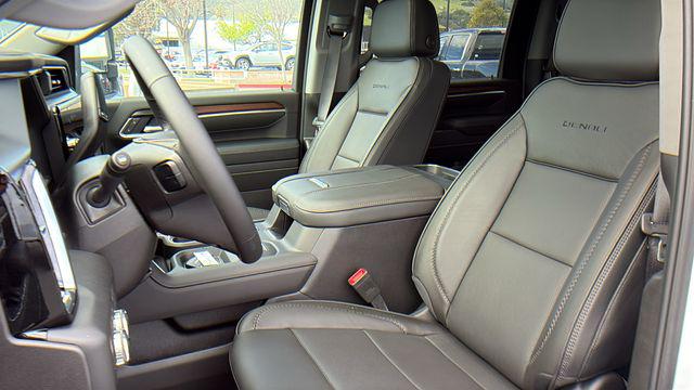 2026 GMC Sierra 2500HD Crew Cab, Standard Bed, Denali, 4WD