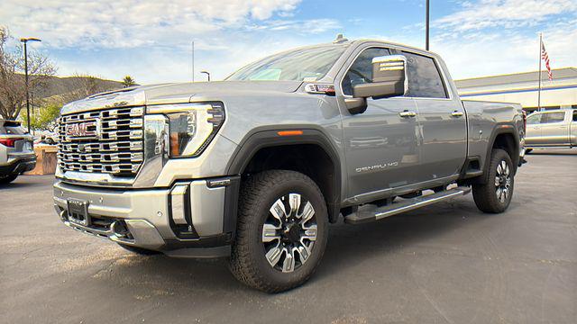 2026 GMC Sierra 2500HD Crew Cab, Standard Bed, Denali, 4WD