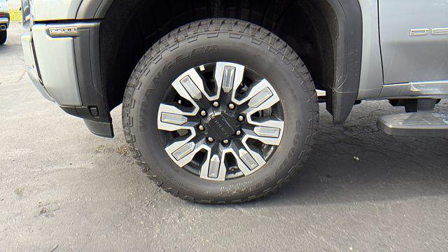 2026 GMC Sierra 2500HD Crew Cab, Standard Bed, Denali, 4WD