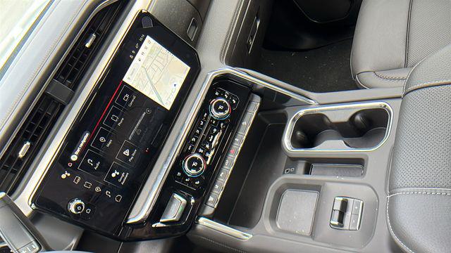 2026 GMC Sierra 2500HD Crew Cab, Standard Bed, Denali, 4WD