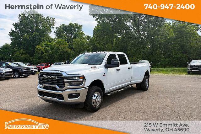 2026 RAM Ram 3500 RAM 3500 TRADESMAN CREW CAB 4X4 8 BOX