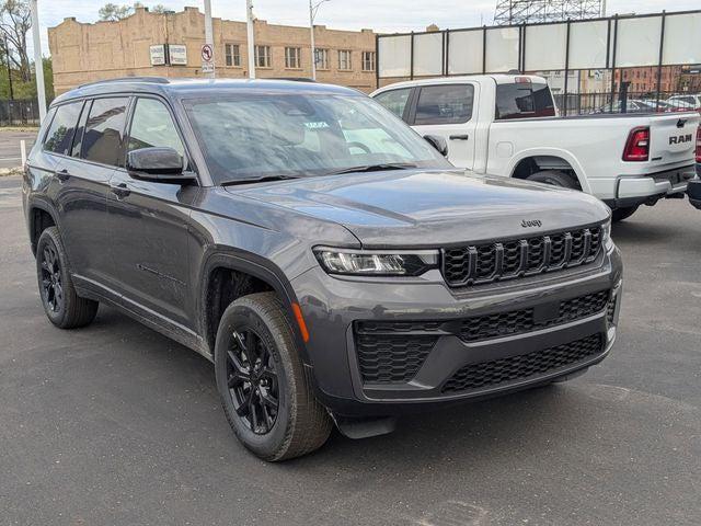 2026 Jeep Grand Cherokee Altitude 4x4