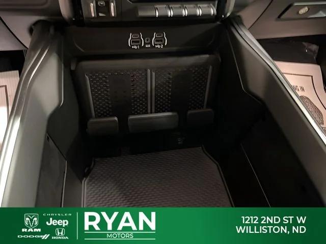 2026 Ram 2500 Laramie Crew Cab 4x4 6'4" Box