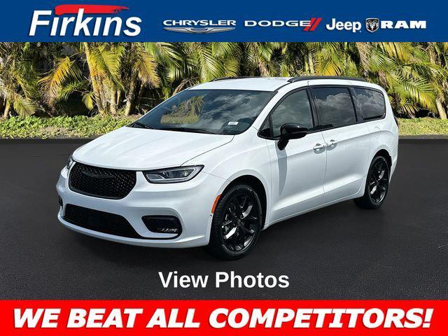 2026 Chrysler Pacifica PACIFICA SELECT