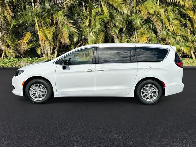 2026 Chrysler Voyager VOYAGER LX