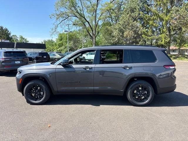 2026 Jeep Grand Cherokee L GRAND CHEROKEE L LAREDO ALTITUDE 4X4 2026 Jeep Grand Cherokee L GRAND CHEROKEE L LAREDO ALTITUDE 4X4