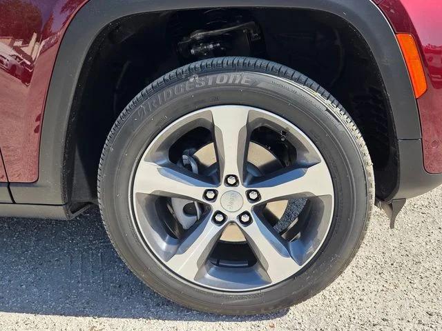 2026 Jeep Grand Cherokee Limited 4x2