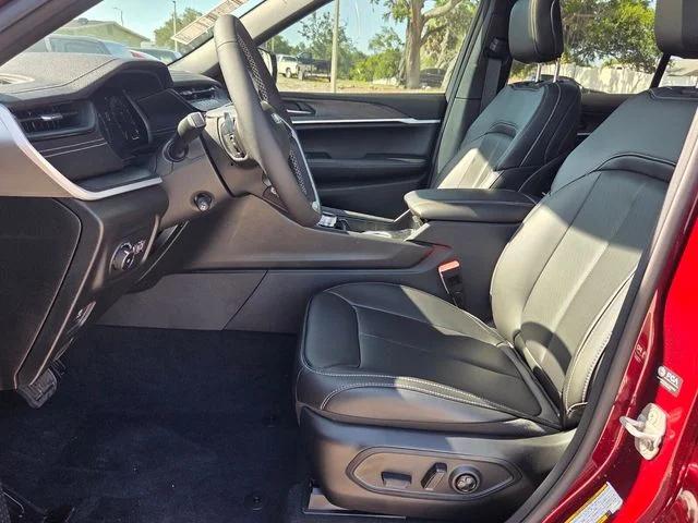 2026 Jeep Grand Cherokee Limited 4x2