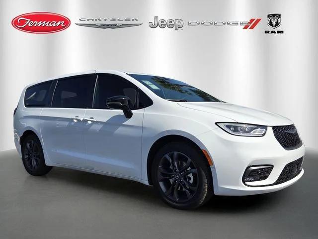 2026 Chrysler Pacifica Select for sale in New Port Richey, FL