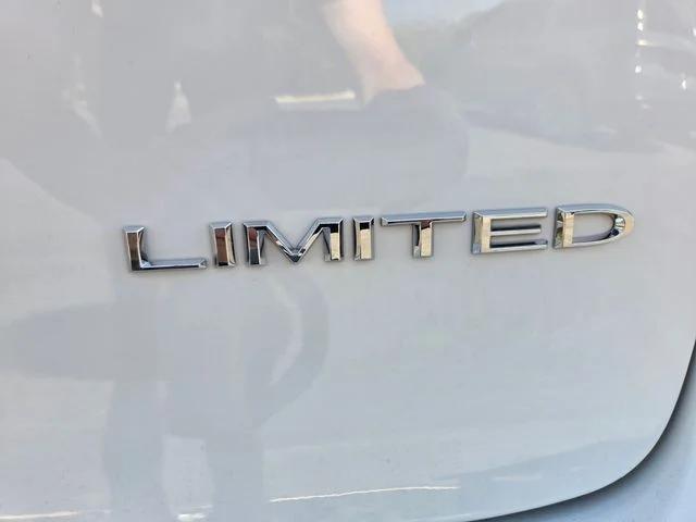 2026 Chrysler Pacifica Limited