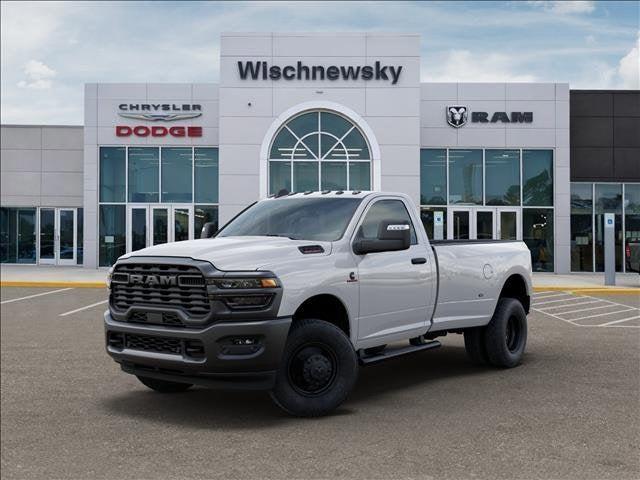 2026 RAM Ram 3500 RAM 3500 TRADESMAN REGULAR CAB 4X4 8 BOX