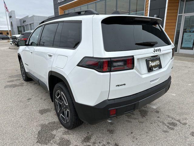 2026 Jeep Cherokee Laredo 4x4