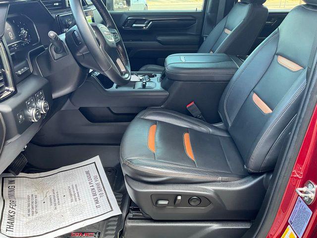 2024 GMC Sierra 2500HD 4WD Crew Cab Standard Bed AT4