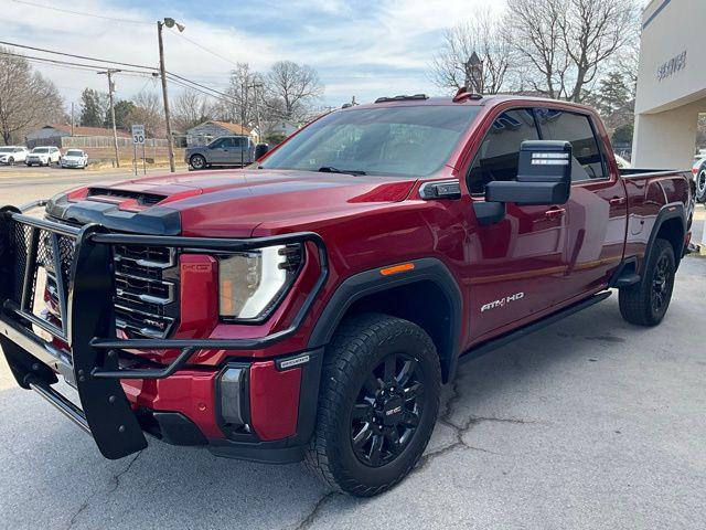 2024 GMC Sierra 2500HD 4WD Crew Cab Standard Bed AT4