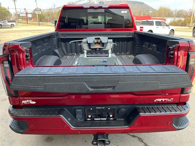 2024 GMC Sierra 2500HD 4WD Crew Cab Standard Bed AT4