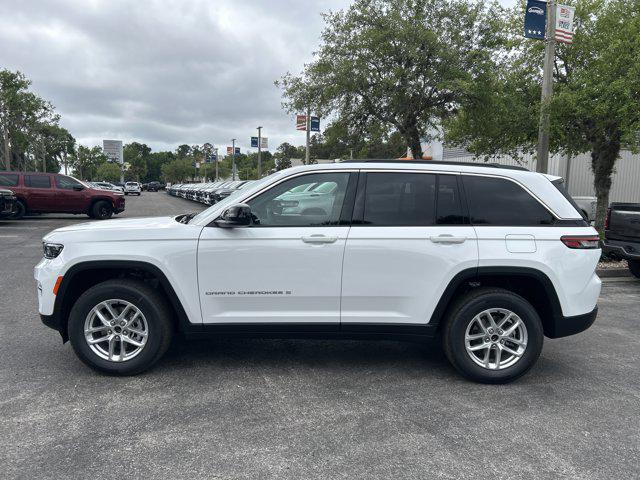 2026 Jeep Grand Cherokee Altitude 4x2