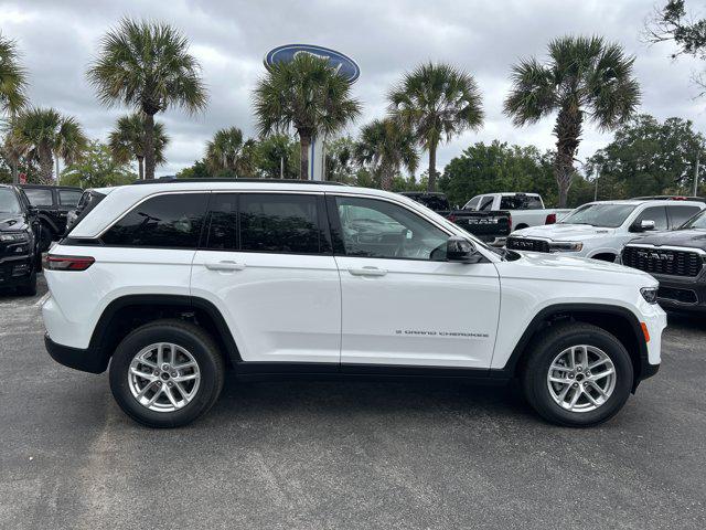 2026 Jeep Grand Cherokee Altitude 4x2