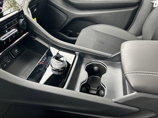2026 Jeep Grand Cherokee Altitude 4x2